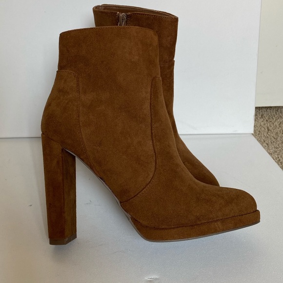 Suede cognac heel ankle fall women’s booties NWOT - Picture 3 of 10